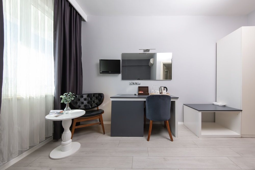 

Roma - Lara - Expo Park Hotel