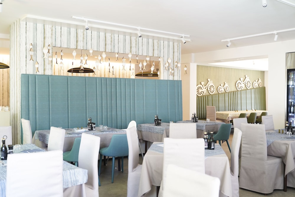

Cagliari - Cavallino-Treporti - Junior Family Hotel