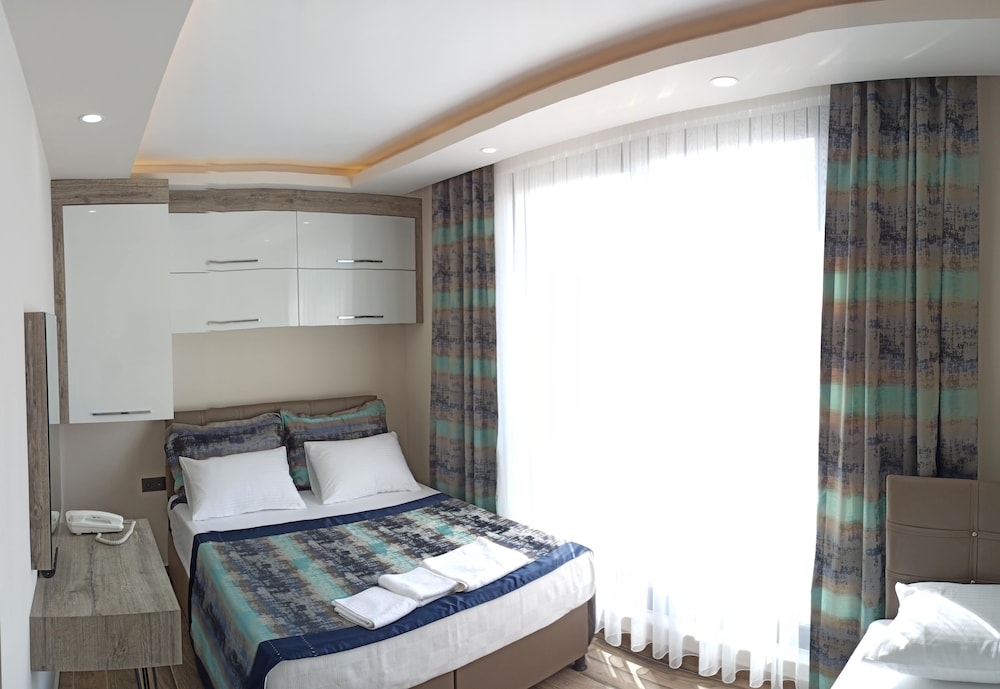 

Napoli - Lara - KALİSPERA HOTEL