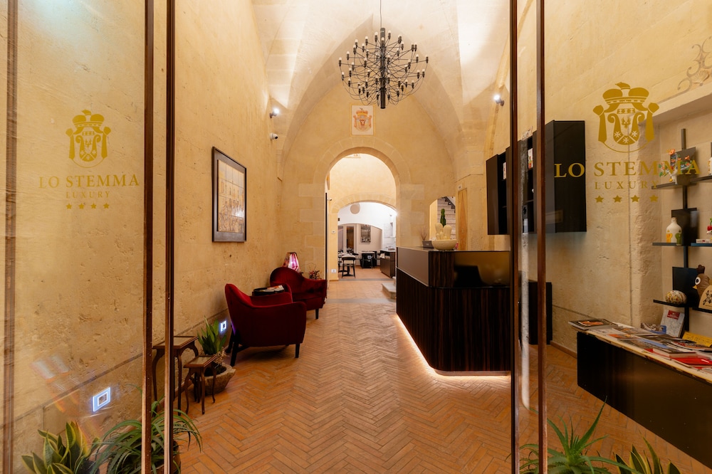

Bologna - Matera - Lo Stemma Luxury Boutique Hotel