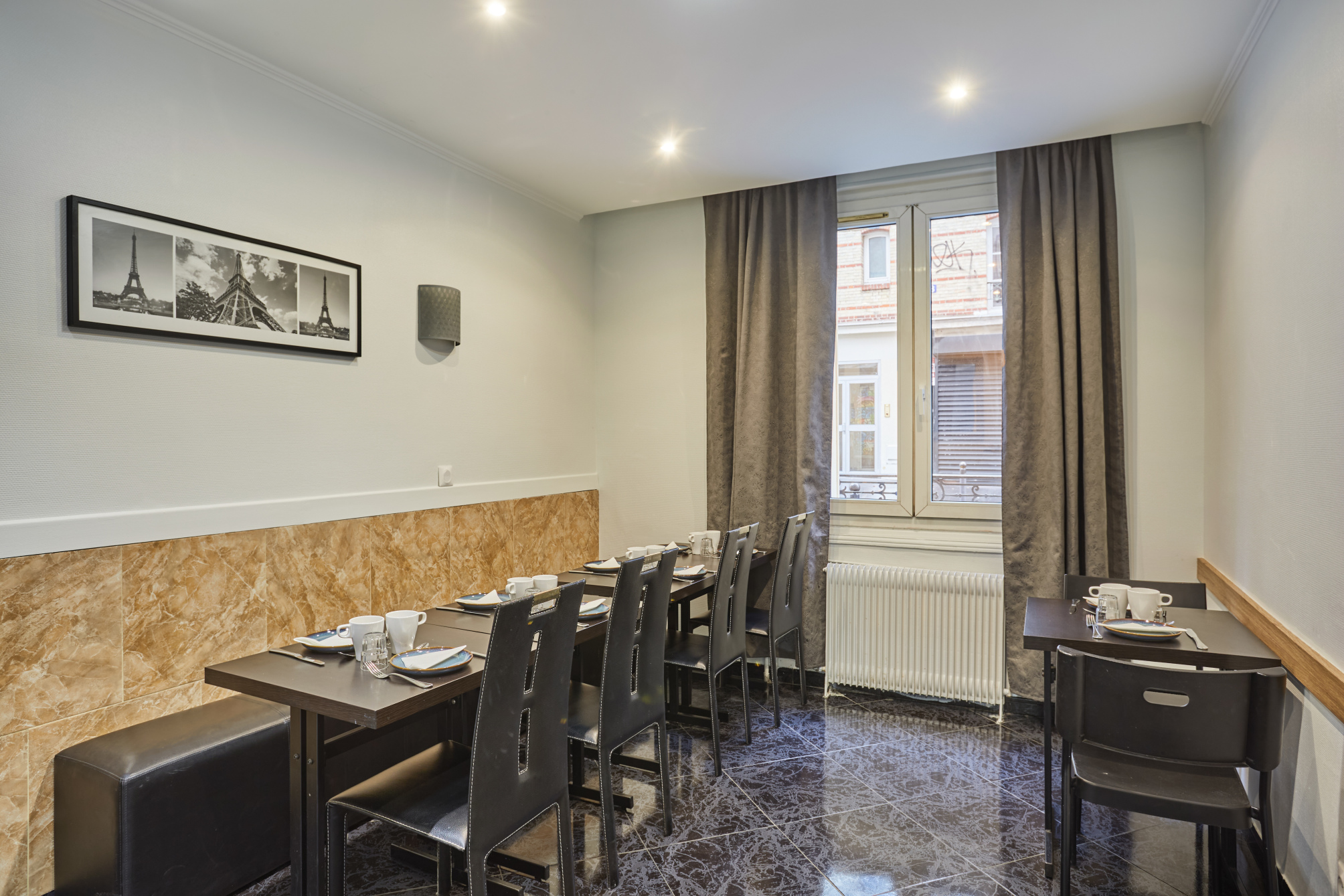 

Napoli - Ivry-sur-Seine - Huni Hôtel