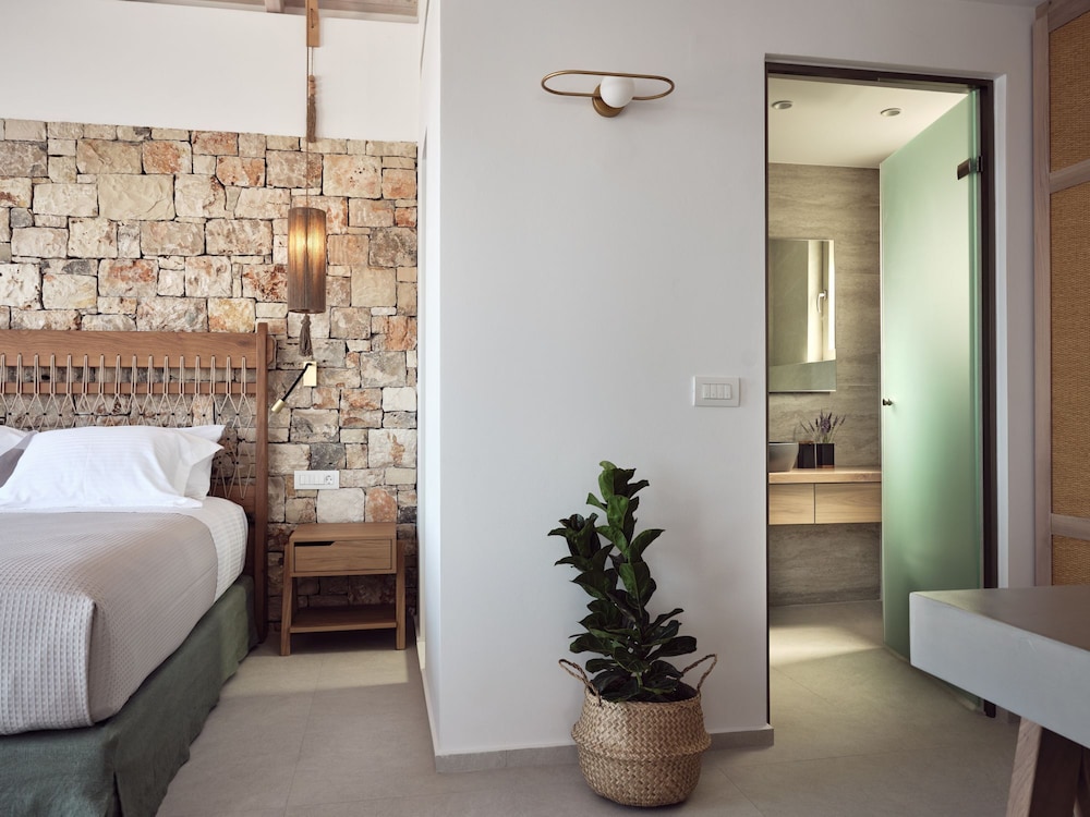 

Napoli - Koríthion - Etheria Luxury Villas & Suites