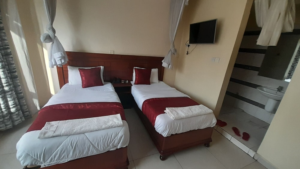 

Roma - Nairobi - Epitome Times Hotel