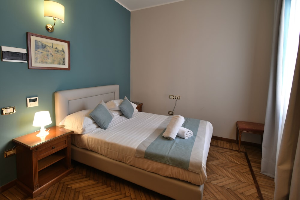 

Napoli - Rapallo - Hotel Cavour