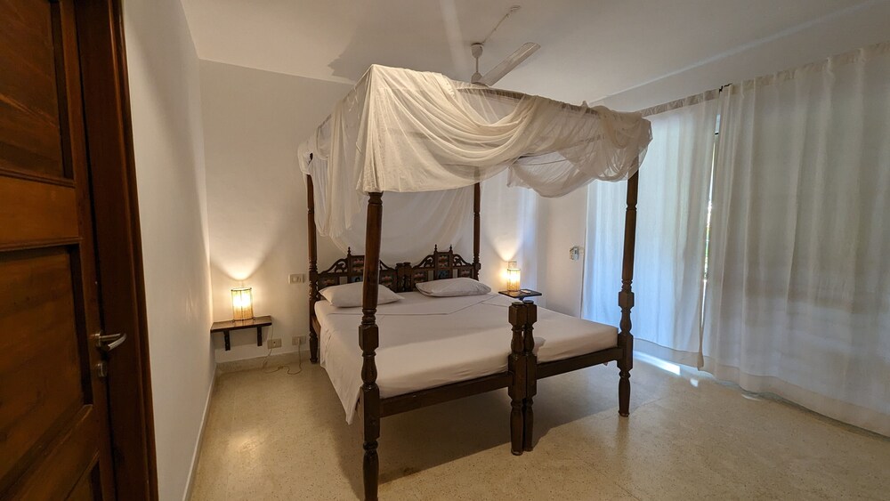 

Venezia - Malindi - Le Pleiadi