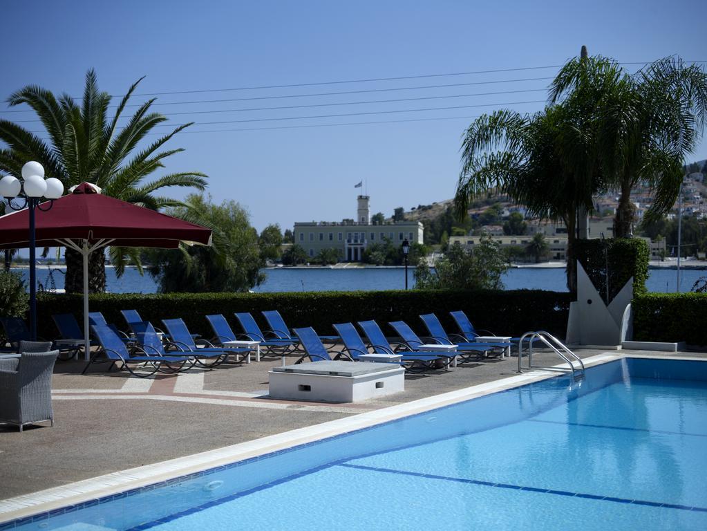 

Roma - Poros (Attica) - Nikis Village