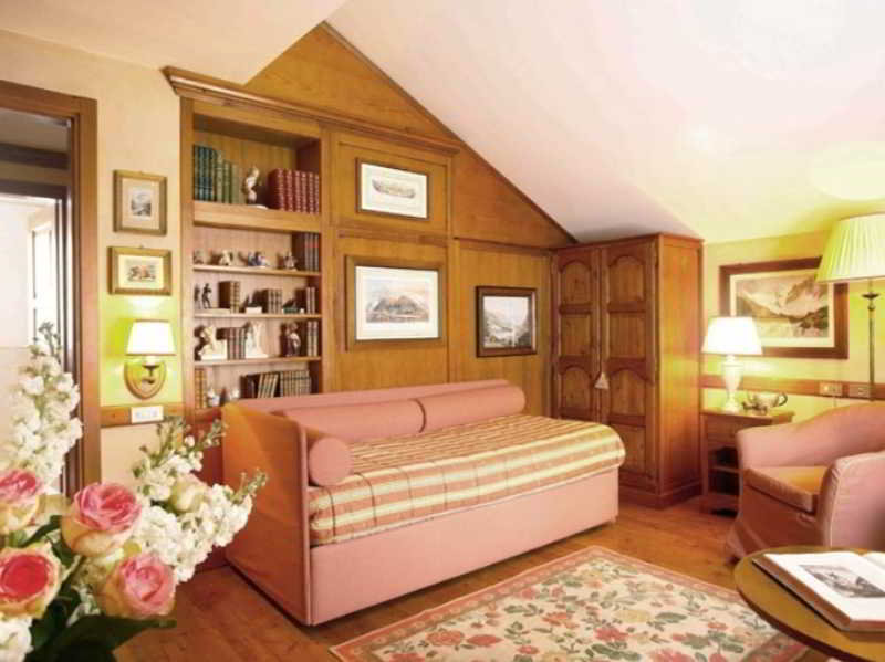 

Palermo - Valle d'Aosta, Montagna Italia - Le Grand Hotel Courmaison