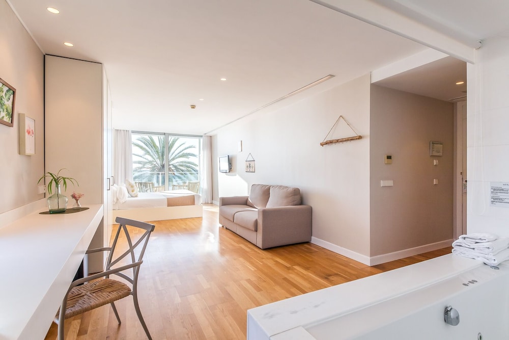 

Milano - El Puig - Meraki Beach Hotel - Adults Only