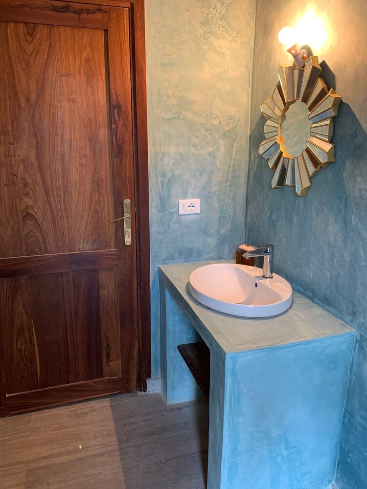 

Catania - Kiwengwa - Blue Villa Zanzibar