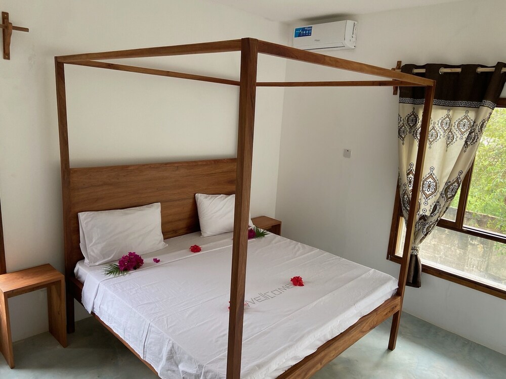 

Napoli - Kiwengwa - Blue Villa Zanzibar