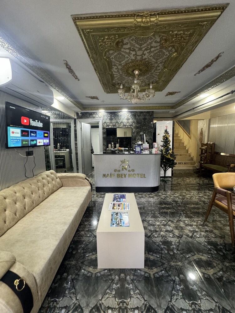 

Napoli - Istanbul - Naif Bey Hotel