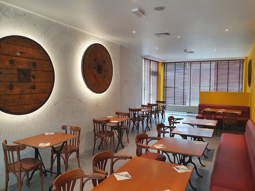 

Napoli - Mons - B&B HOTEL Mons Gare