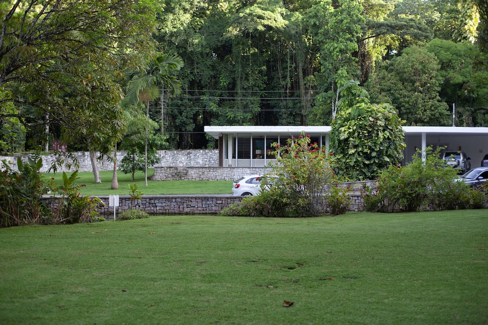 

Trieste - Port Antonio - Frenchman's Cove Resort