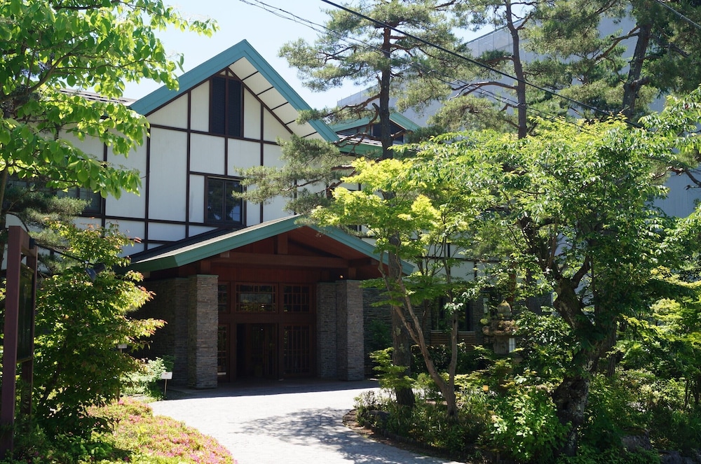 Yamanouchi - Senjukaku