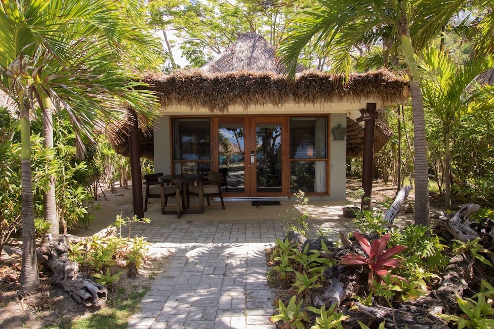

Roma - Malolo - Castaway Island Fiji