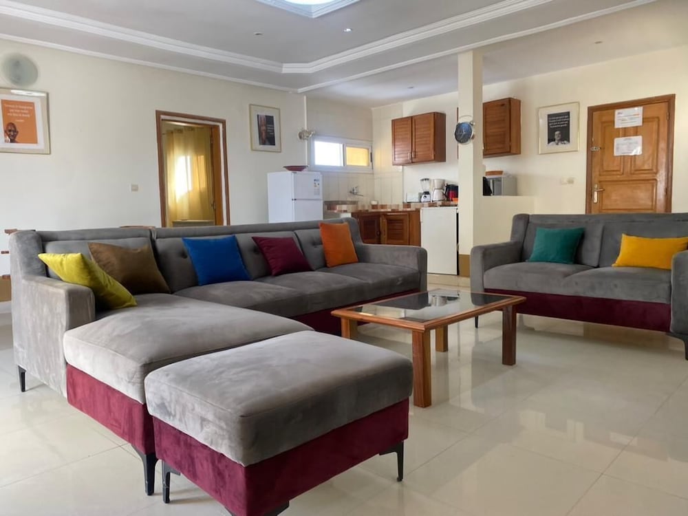 

Roma - Senegal - Residence Les Calanques