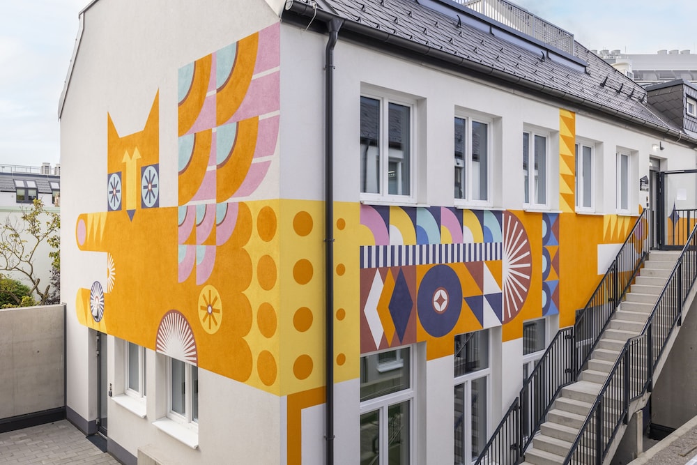 

Torino - Brunn am Gebirge - lyf Schönbrunn Vienna