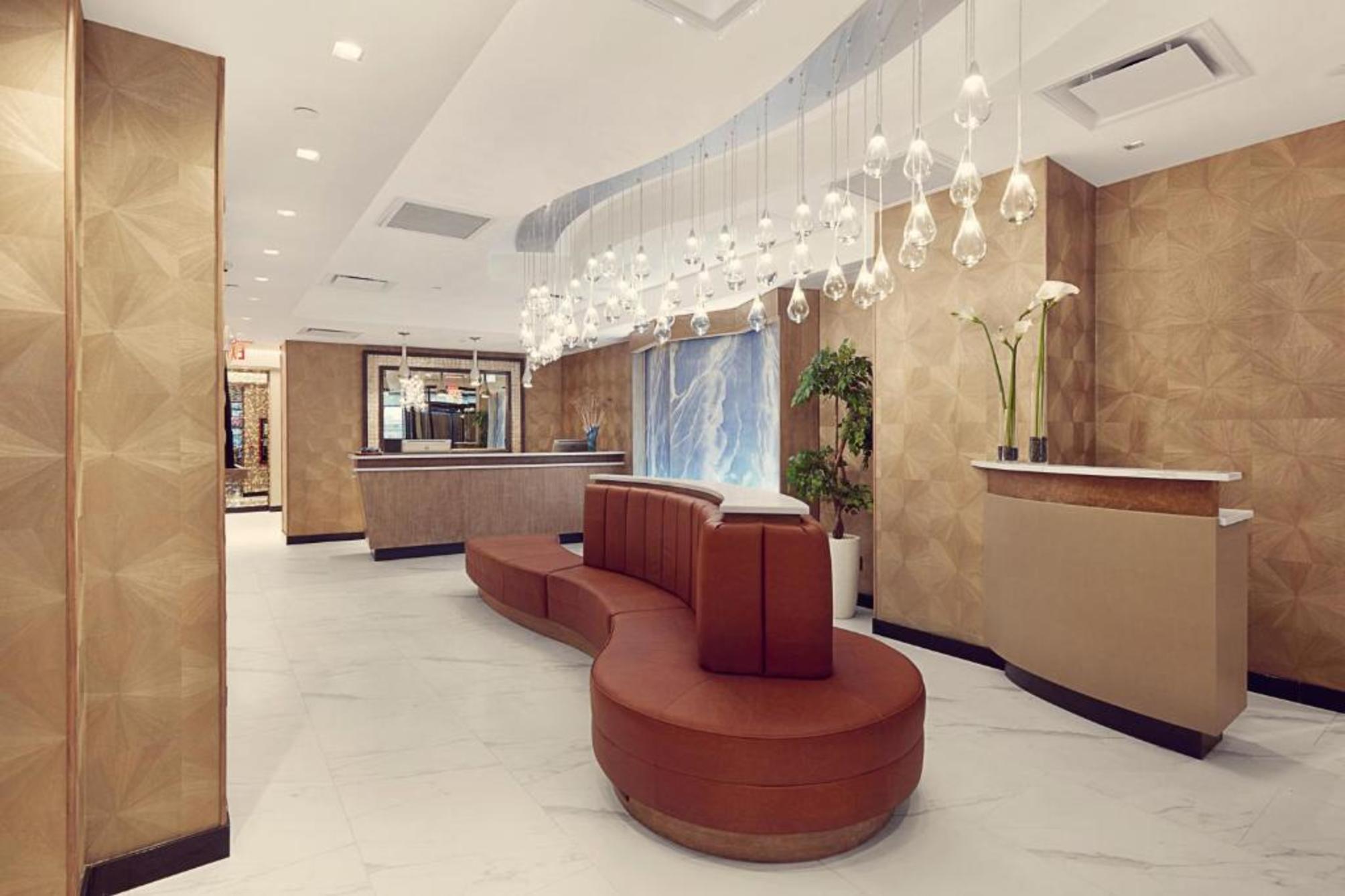 

Catania - Brooklyn (NY) - Artezen Hotel
