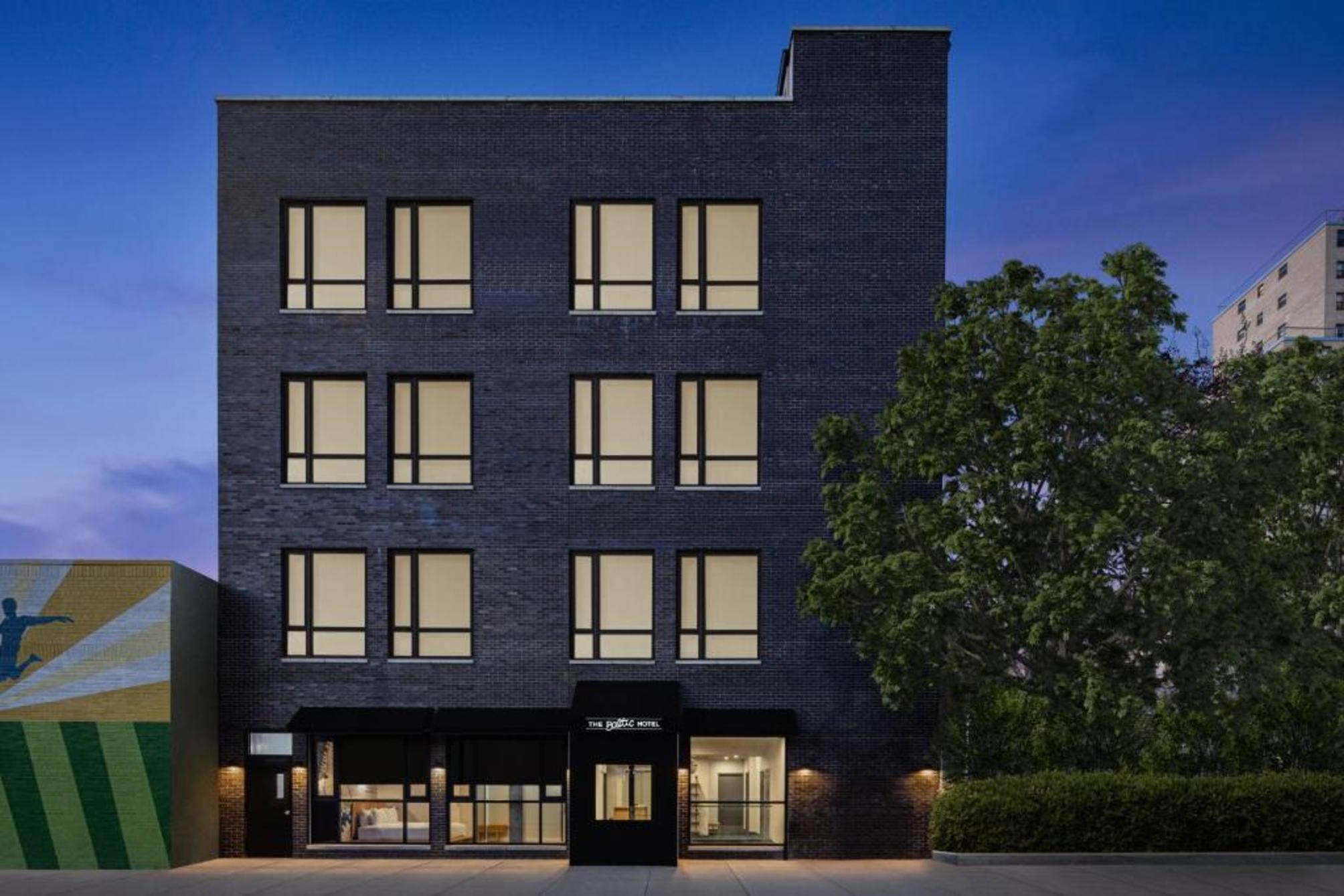 

Bari - Brooklyn (NY) - The Baltic Hotel