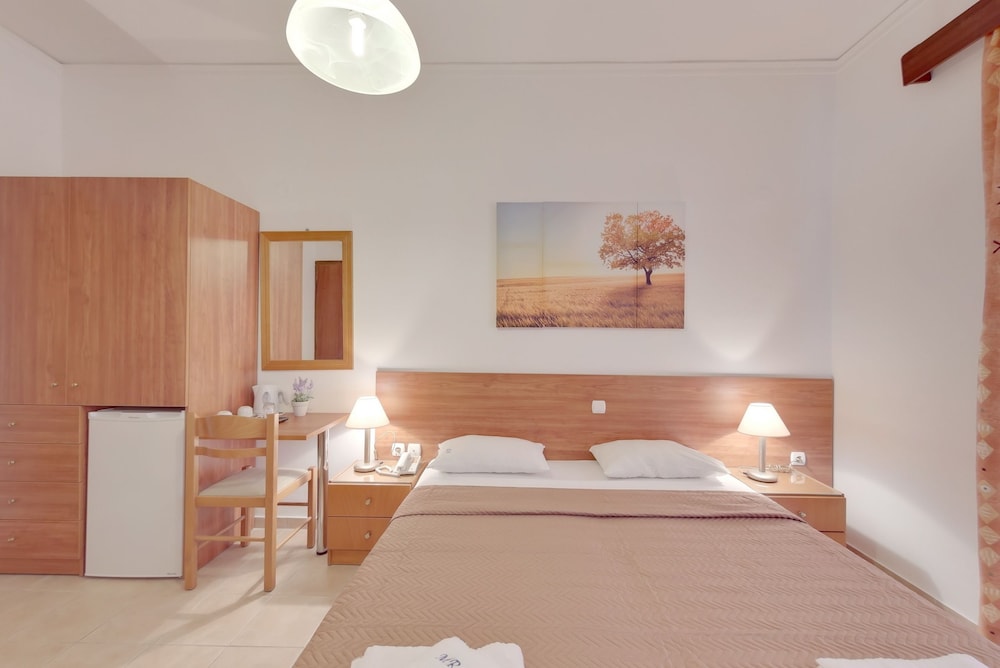 

Trieste - Agia Pelagia - Creta - Marirena Hotel