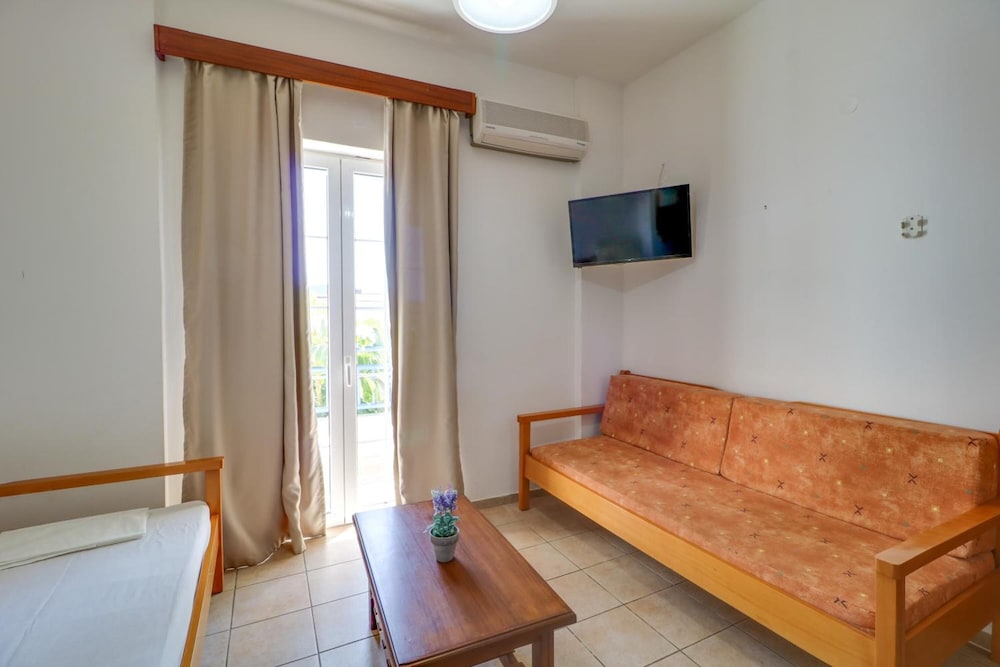

Napoli - Amoudara Herakliou - Marirena Hotel
