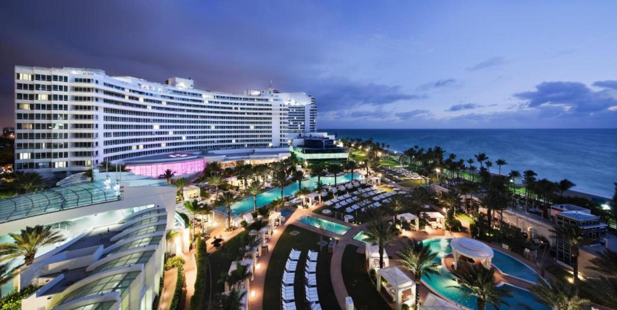 

Brindisi - Miami Beach (FL) - Fontainebleau Miami Beach