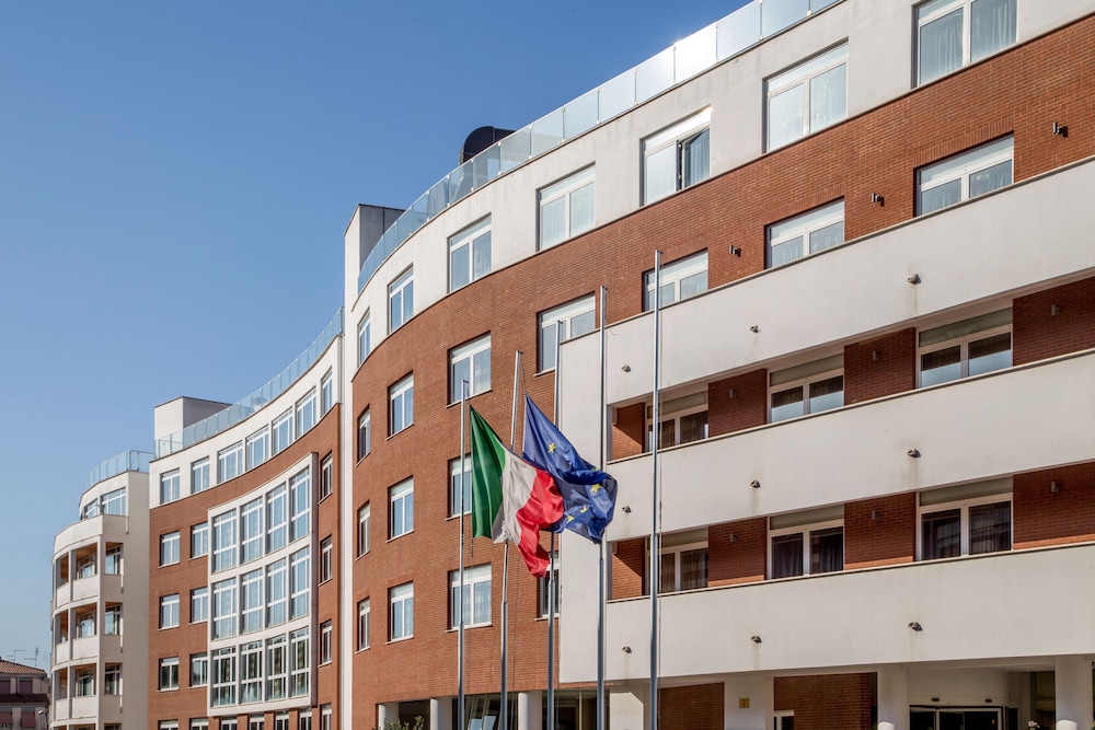 

Catania - Ciampino - Hotel Capannelle Roma