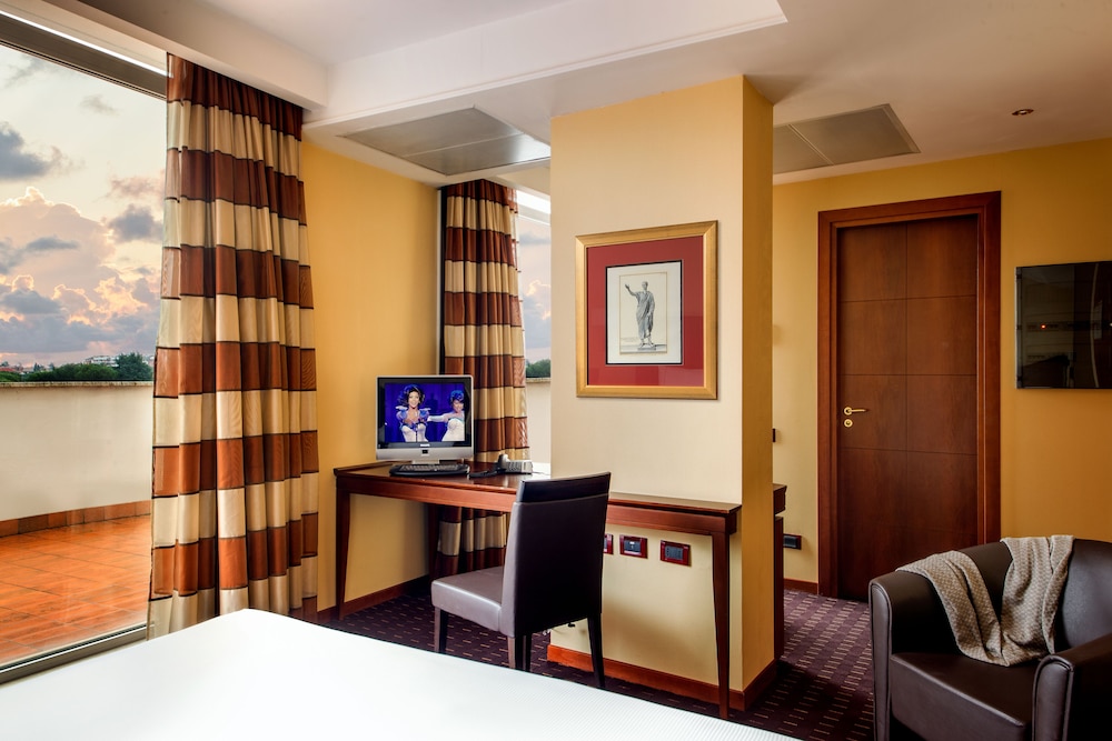 

Catania - Ciampino - Hotel Capannelle Roma