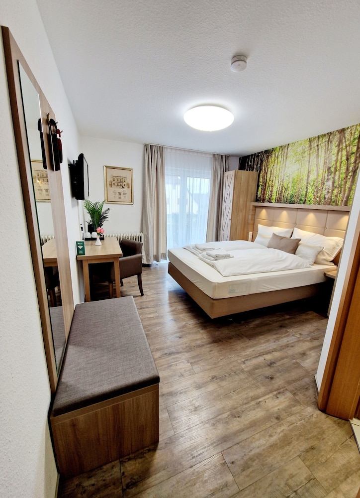 

Milano - Ringsheim - Hotel Rheintal
