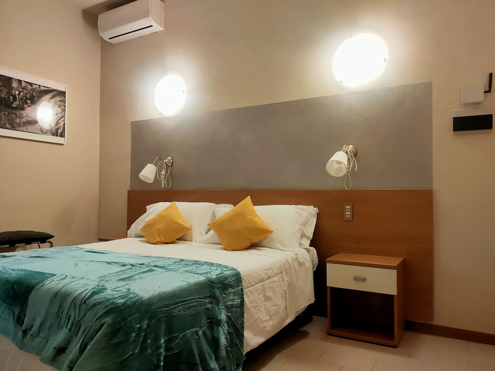 

Roma - Pistoia - Hotel Il Boschetto