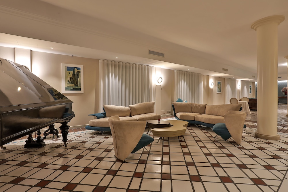 

Verona - Galatina - Hotel Hermitage