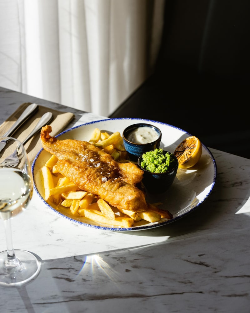 

Milano - Scozia, Regno Unito - Leonardo Inn Aberdeen Airport