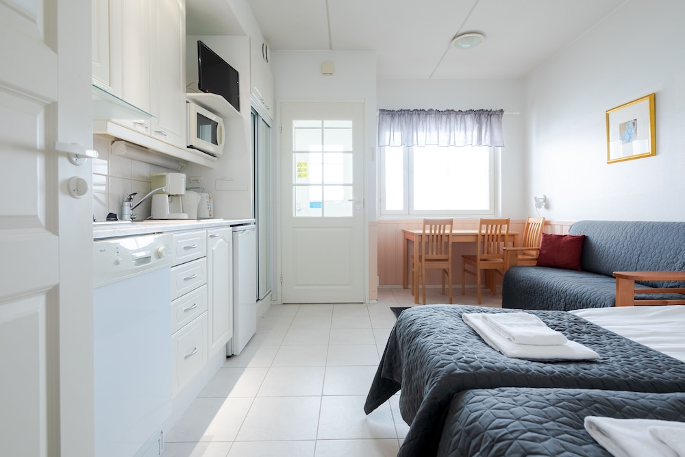 

Roma - Levi - Lapland Hotels Sirkantähti