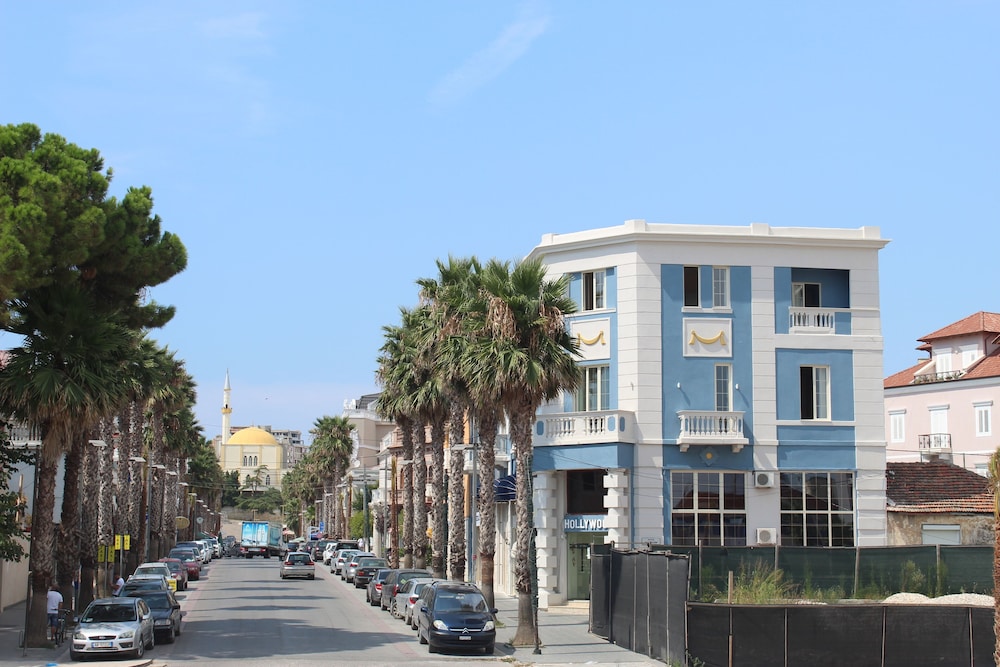 

Brindisi - Durrës - Hotel Veliera