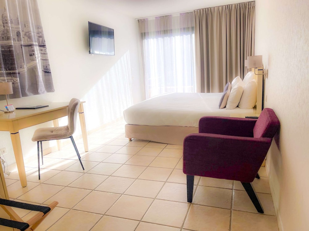 

Roma - Carnoux - Best Western Gémenos Villa Florette