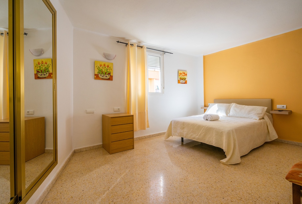 

Roma - Vélez-Málaga - Hotel Velis