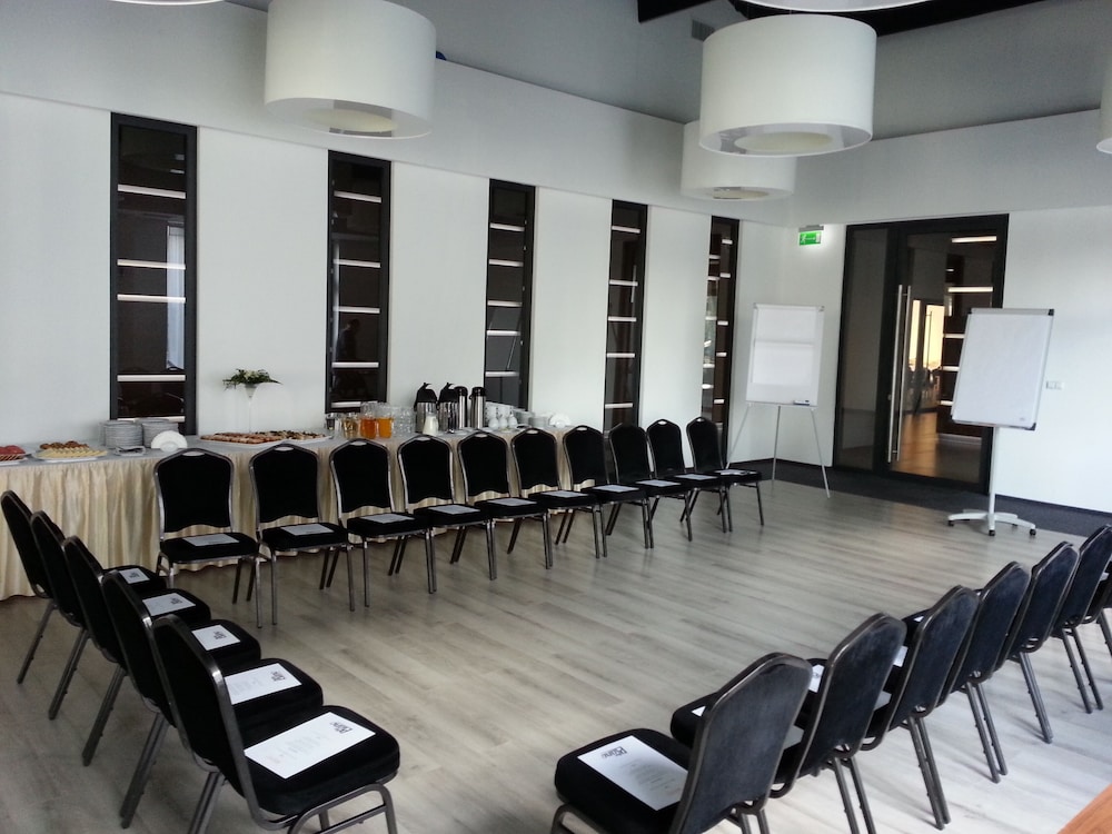 

Milano - Bytom - B&B HOTEL Bytom