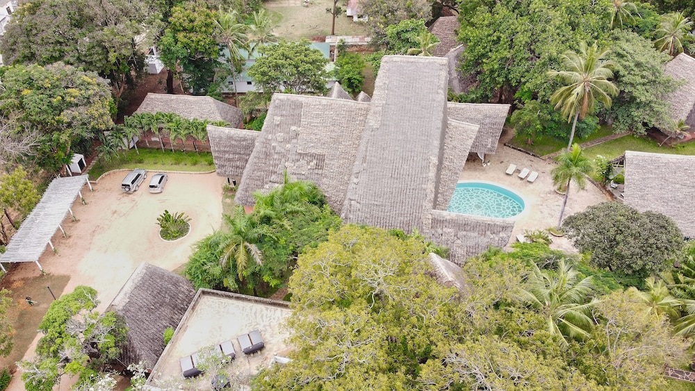 

Bari - Marafiki - Saffron Garden Malindi