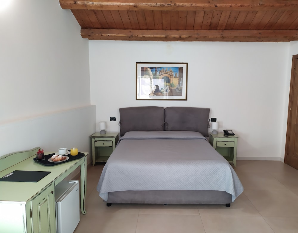 

Verona - Altavilla Milicia - Villa Scaduto Residence