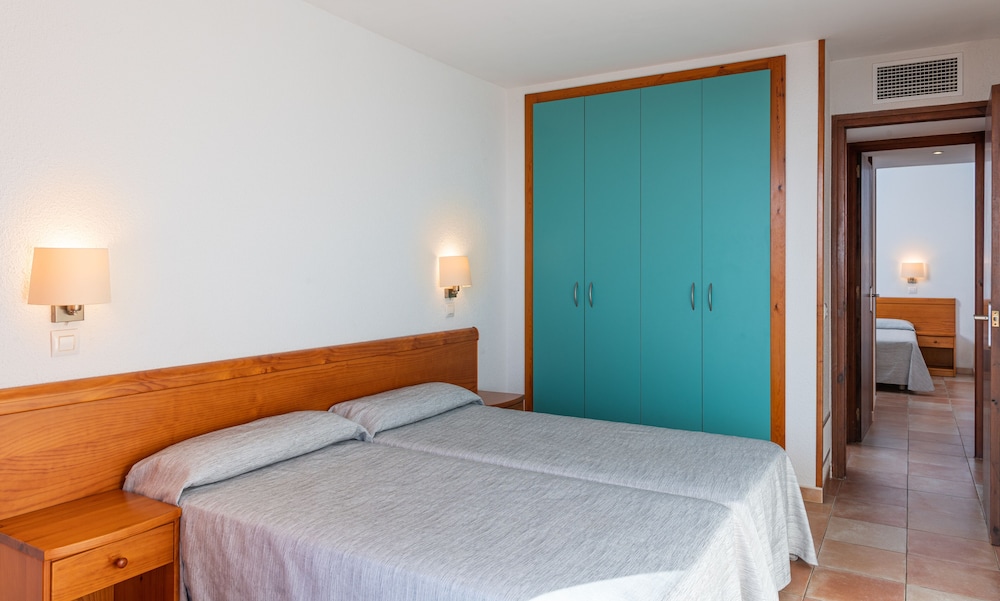 

Milano - Blanes - Albamar Apartaments