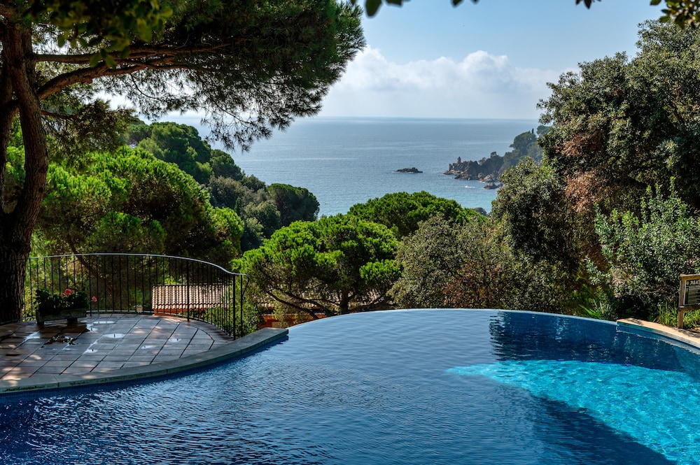 

Pisa - Blanes - Albamar Apartaments