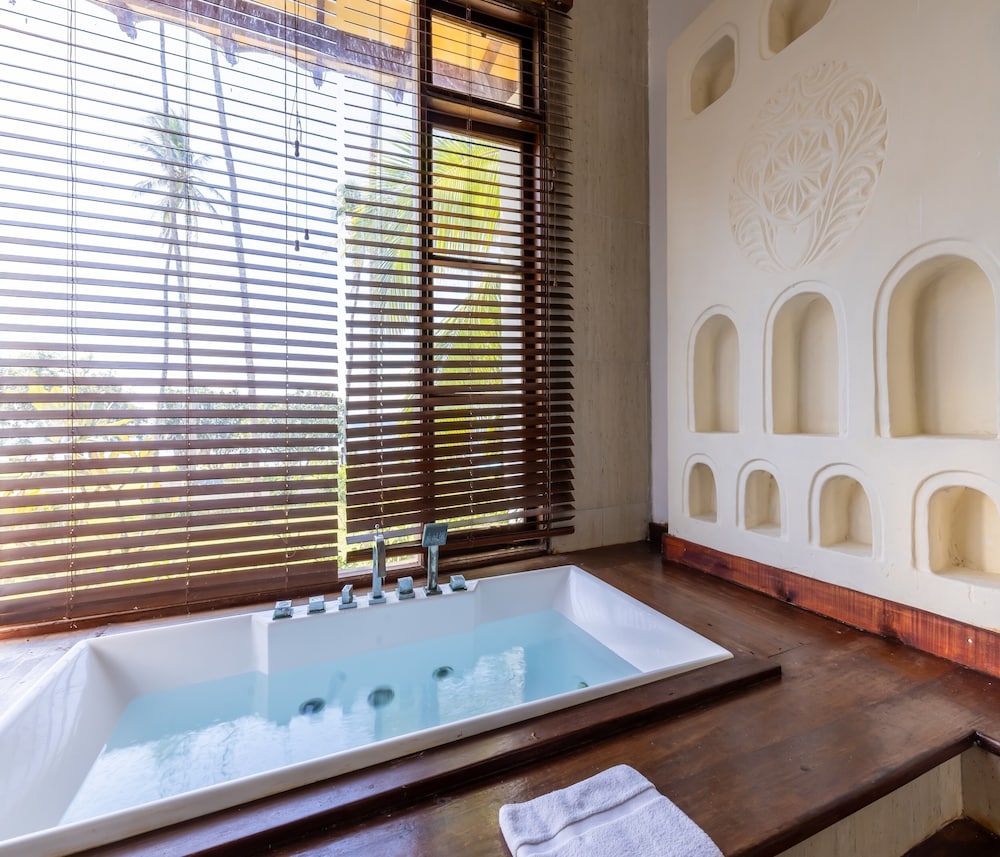 

Milano - Tiwi - Hillpark Amare Resort