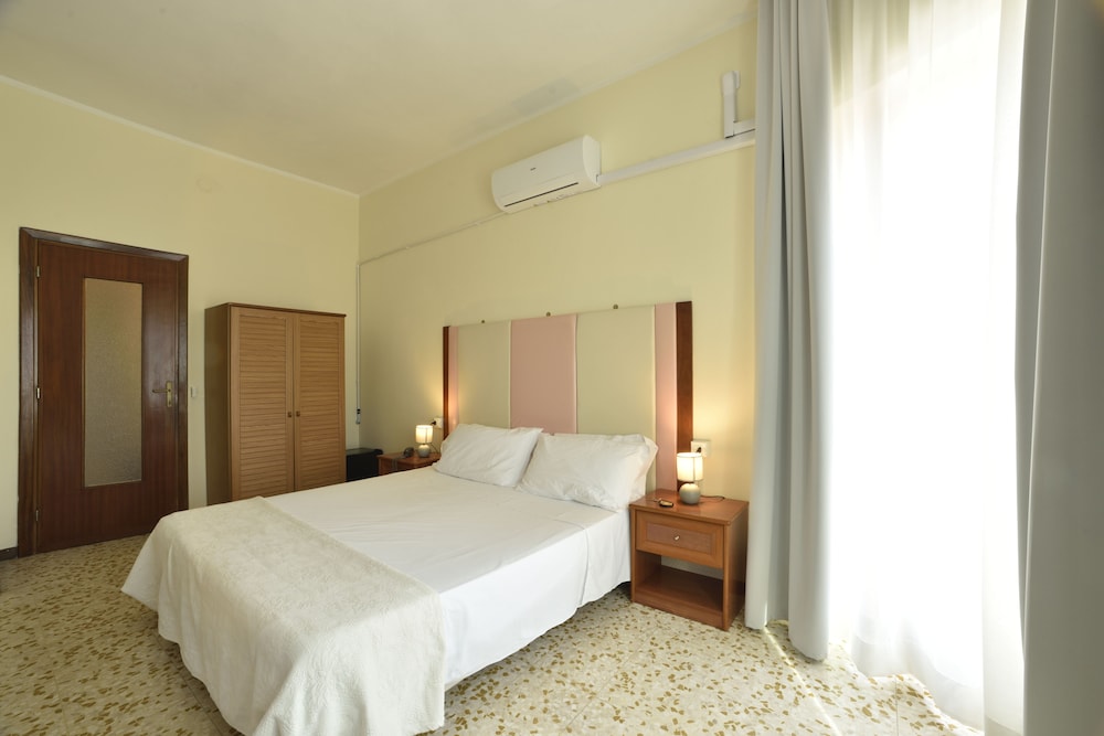 

Palermo - Imperia - Hotel Diano Marina Mhotelsgroup