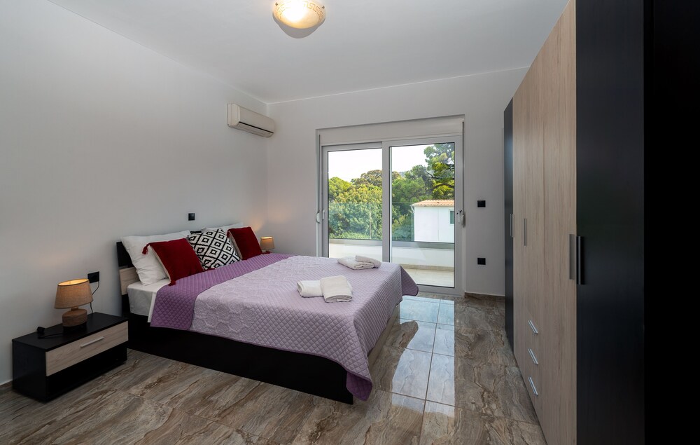 

Milano - Kremasti - Sweet Home Apartments