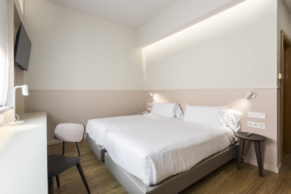 

Milano - Sabadell - Hotel Terrassa Confort