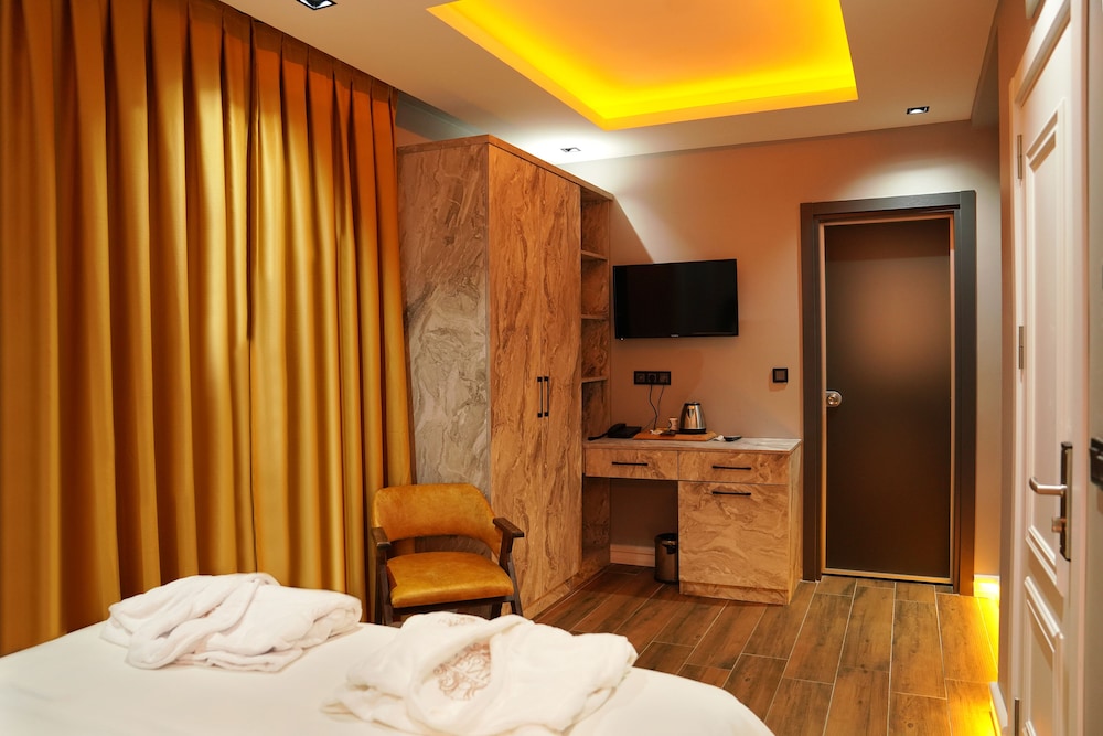 

Roma - Esenyurt - GreenWich Hotel