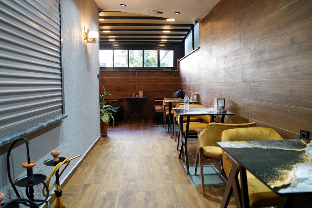 

Milano - Beylikduzu - GreenWich Hotel