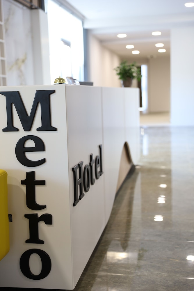 

Trieste - Tirana - Metro Hotel Terminal