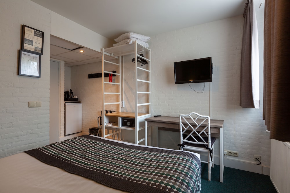 

Napoli - Vinkeveen - Amsterdam Hotel Uithoorn