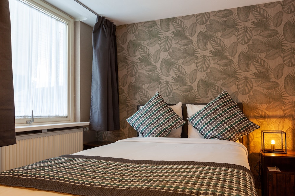 

Roma - Vinkeveen - Amsterdam Hotel Uithoorn